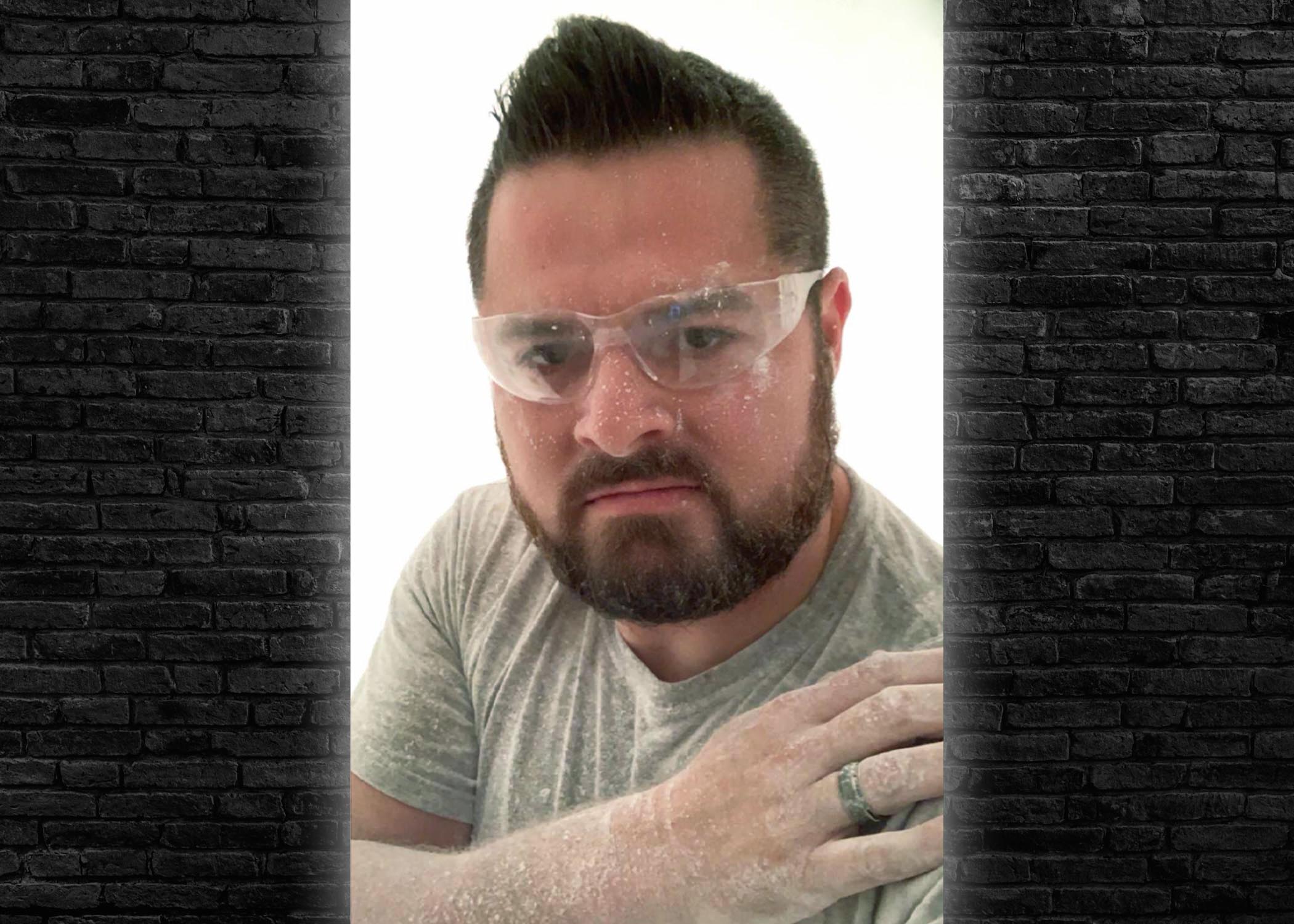 Russell — General Contractor